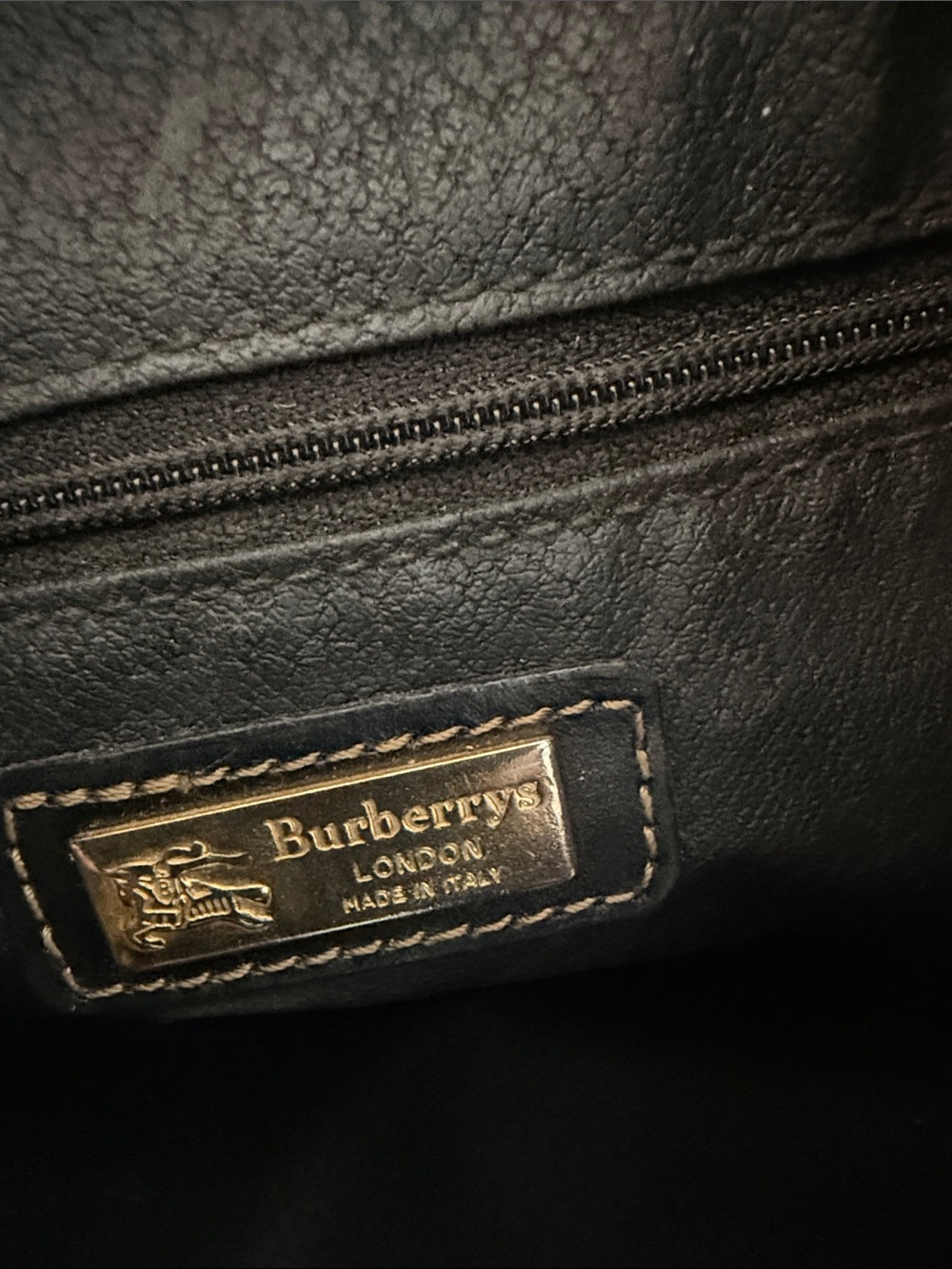 Authentic Vintage Burberrys London Nova Check Bucket Bag - Picture 3 of 17
